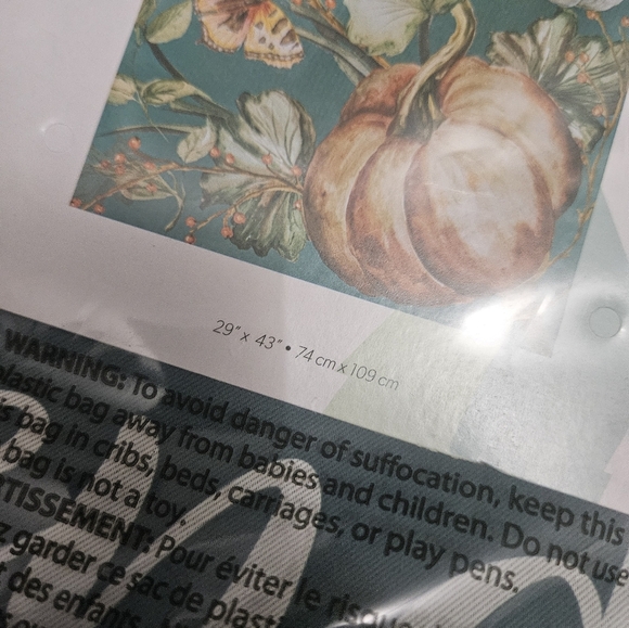 Evergreen Decorative House Flag with Floral and Pumpkin Design! - Picture 2 of 3